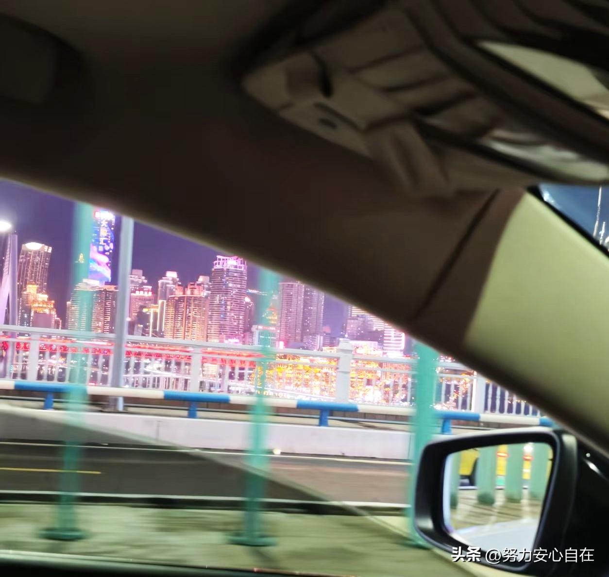 七月，和好友们打算去阆中古镇和剑门关玩一趟，就是担心脚痛的我，爬不上剑门关，不知