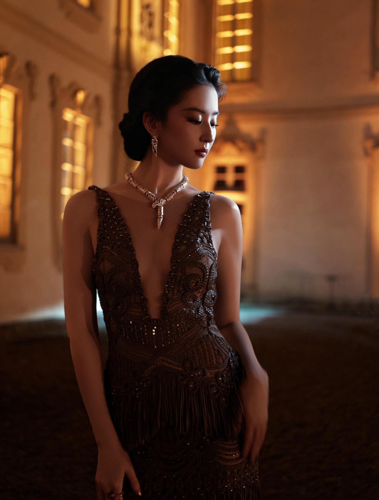 宝格丽女王刘亦菲💍 ​​​