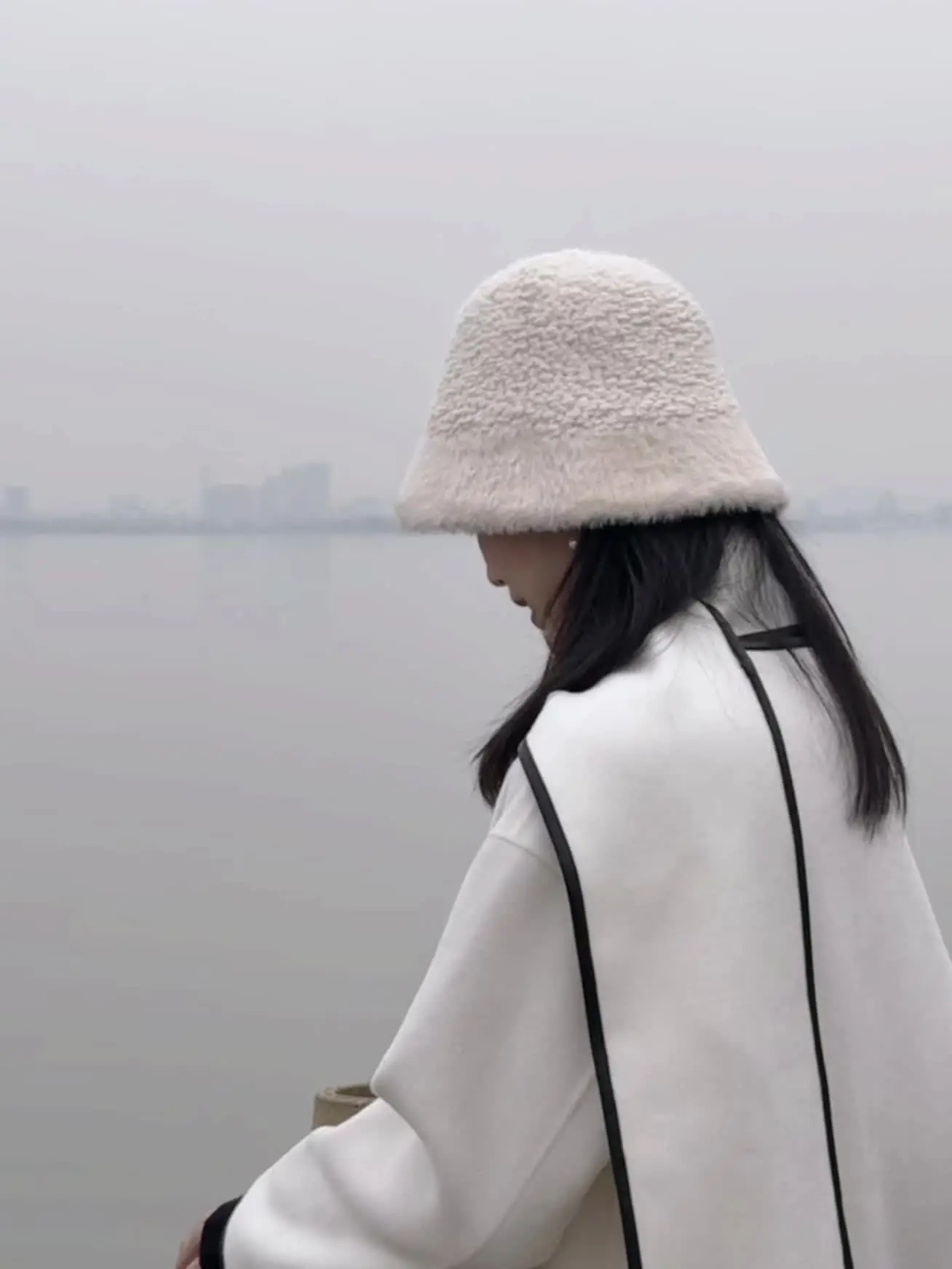 不如我们来武汉牧马放羊，远离江湖，哈哈哈