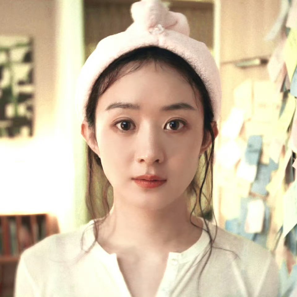 沉浸式欣赏贾小朵的美貌呀