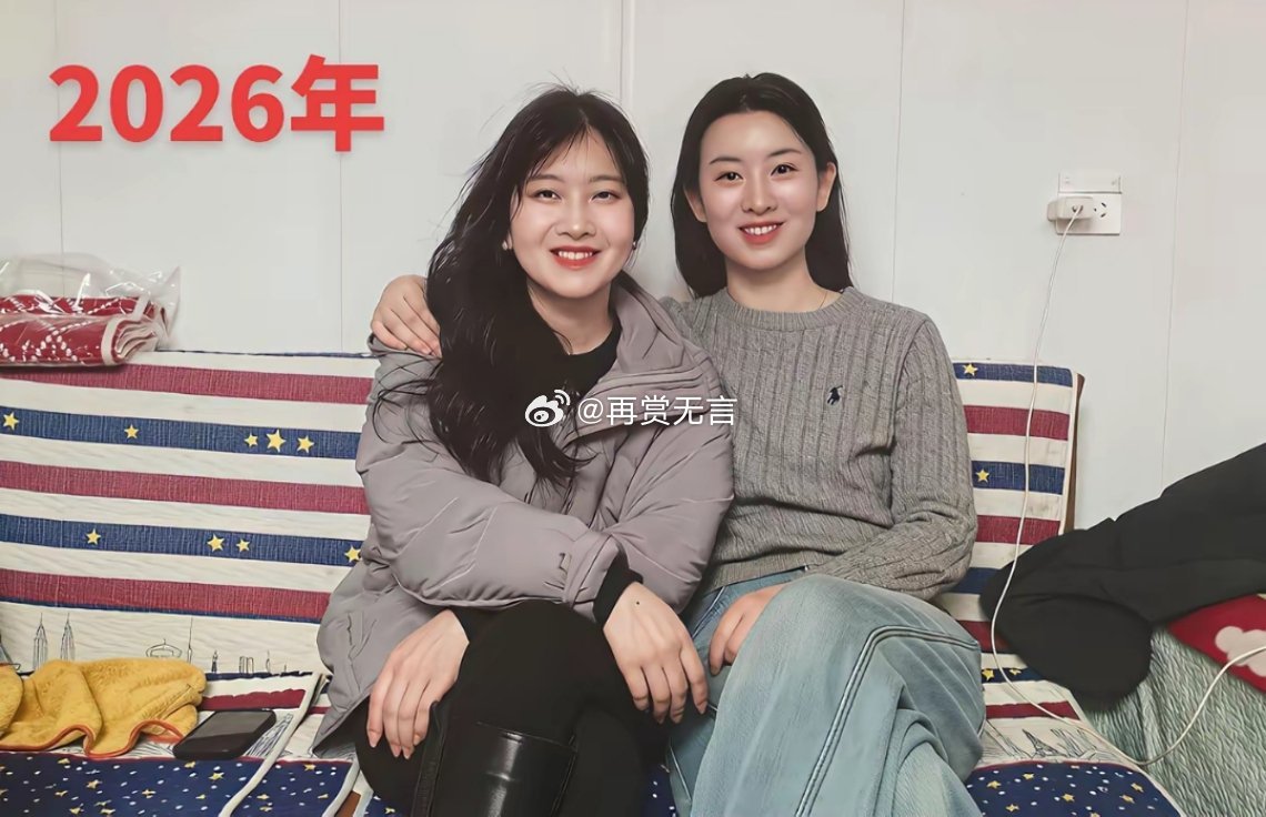 萌娃丫头长大了，妈妈却没有老，人生赢家