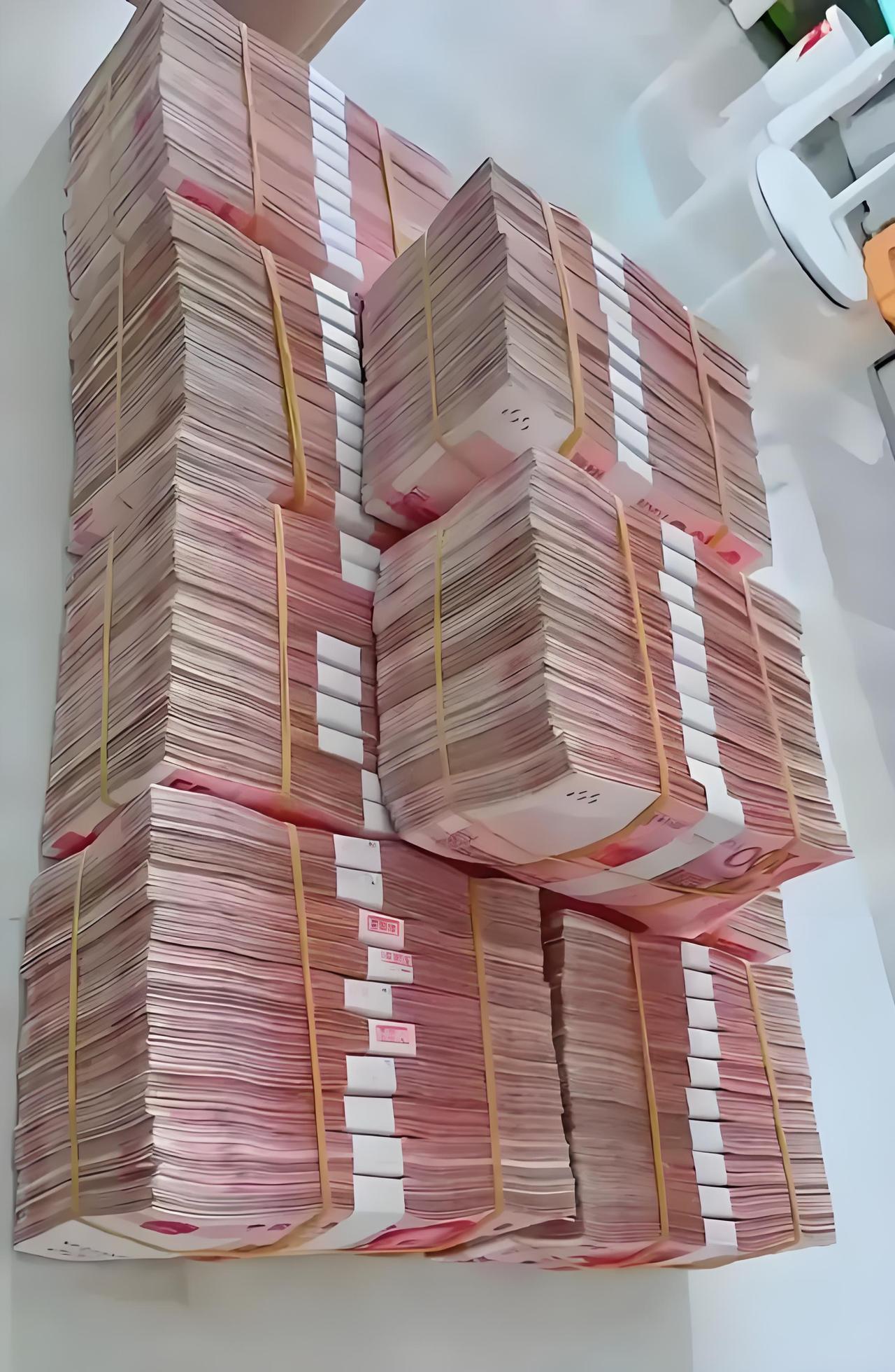 都说钱是有灵性的，你一接财富就会继续来，还真有点道理。很多人觉得钱只是数字，其实