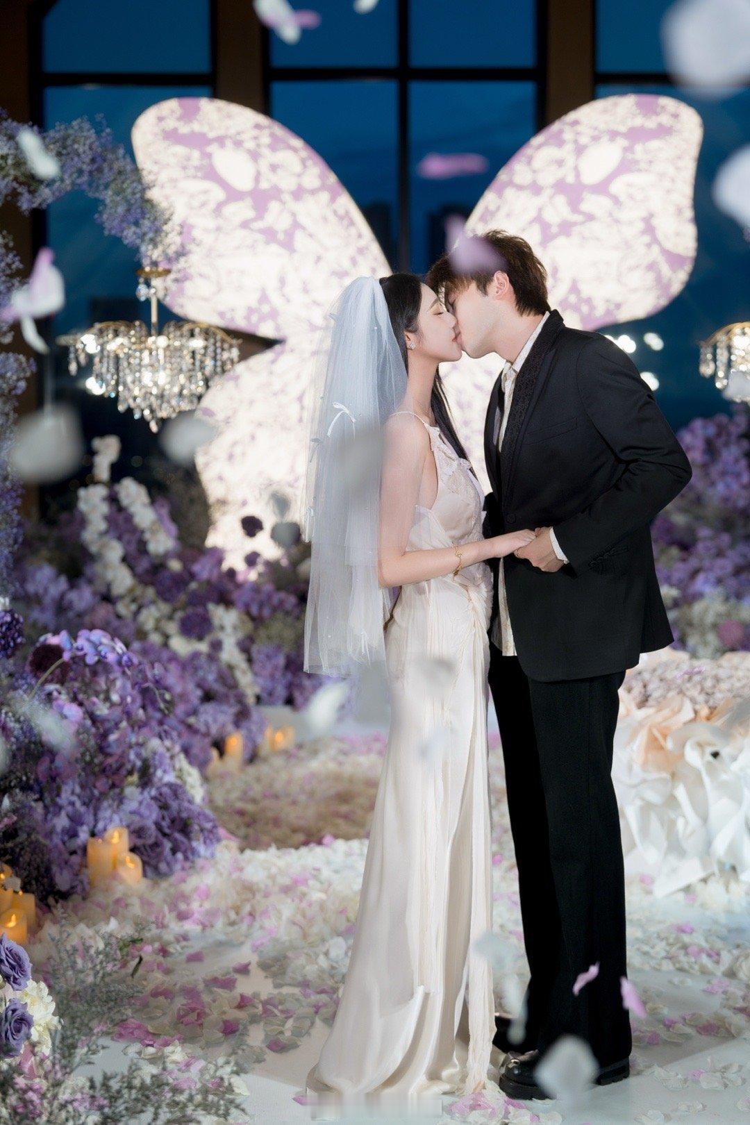 💜💍 ​​​