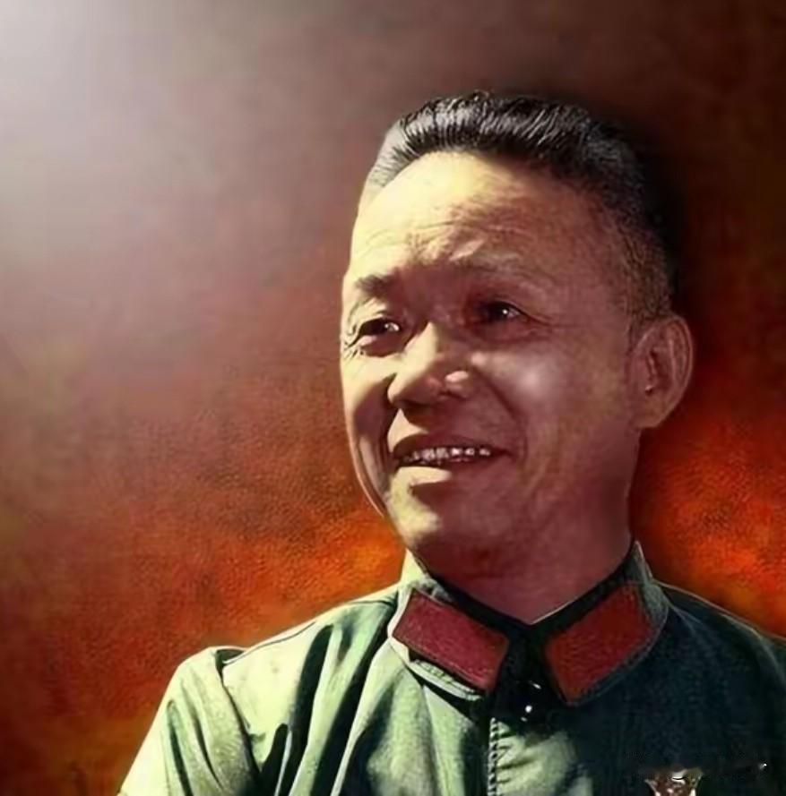 韩先楚小时候家里穷，没怎么上学，参加革命工作后，很长一段时间被称为白字司令，文化