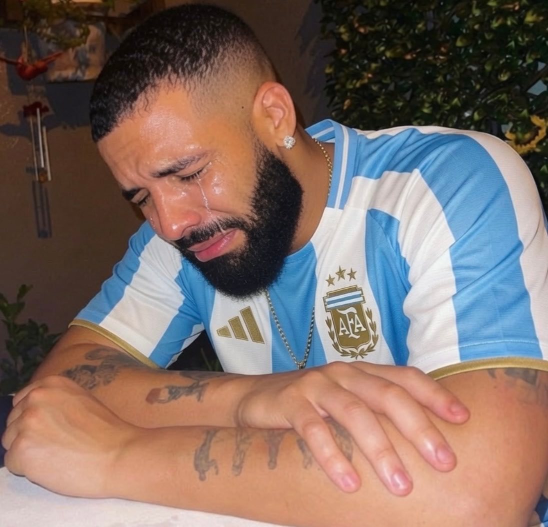 世界杯决赛前夕，Drake在Stake上下注150万美元投阿根廷获胜，最终西班牙