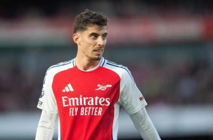 曼城旧将理查兹接受了媒体的采访，他认为现在这支阿森纳缺少一个关键时刻能完成进球的