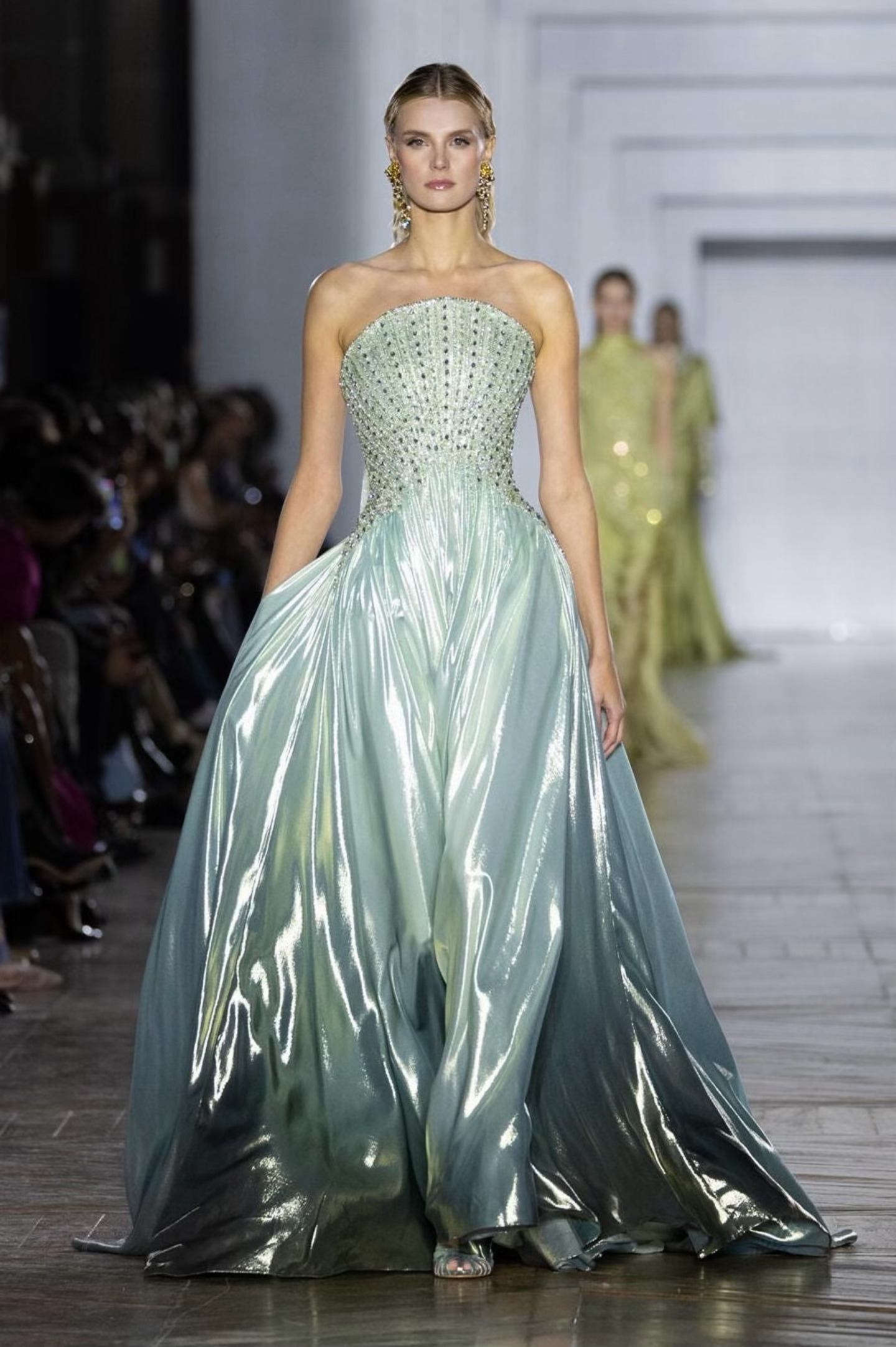 Tony Ward 2026 春夏定制流光溢彩 ，曳地生光   ～   🍃Co