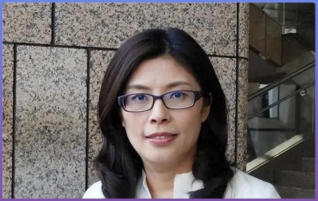 台湾正在竞选国民党主席的郑丽文说，请大陆的一些朋友不要对台湾喊打喊杀。要知道台湾