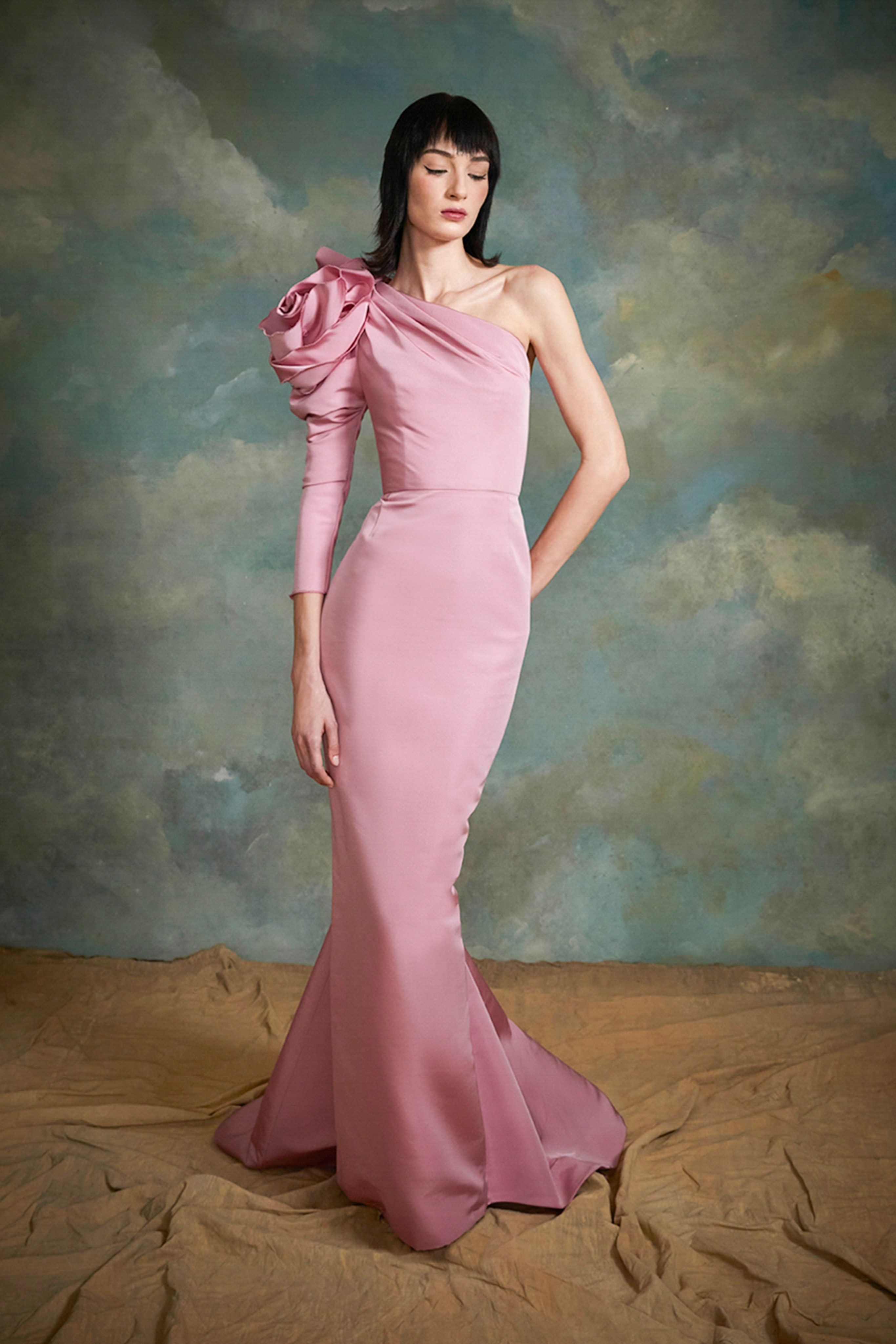 Marchesa 2024秋冬系列，内娱造型师和女明星喜欢的款。 ​​​