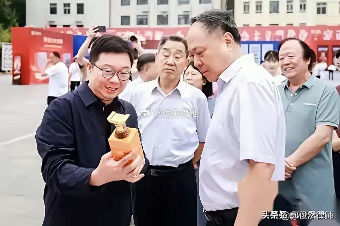 怎么看，这个刘满仓都不像好人他是怎么上去的？ 
