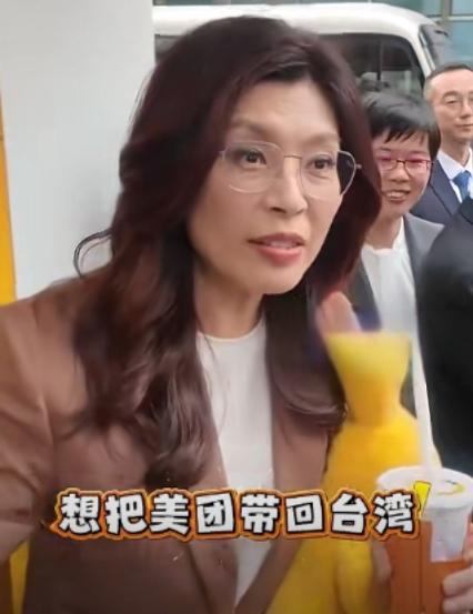 郑丽文的大陆之行意义非凡。她秉持赞成祖国统一、坚持一个中国、恪守“九二共识”、反