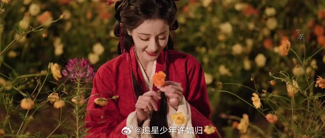 段胥正宫的地位勾栏的做派 笑晕！段胥人前是不苟言笑的大佬，被吊着都不忘跟情敌较劲