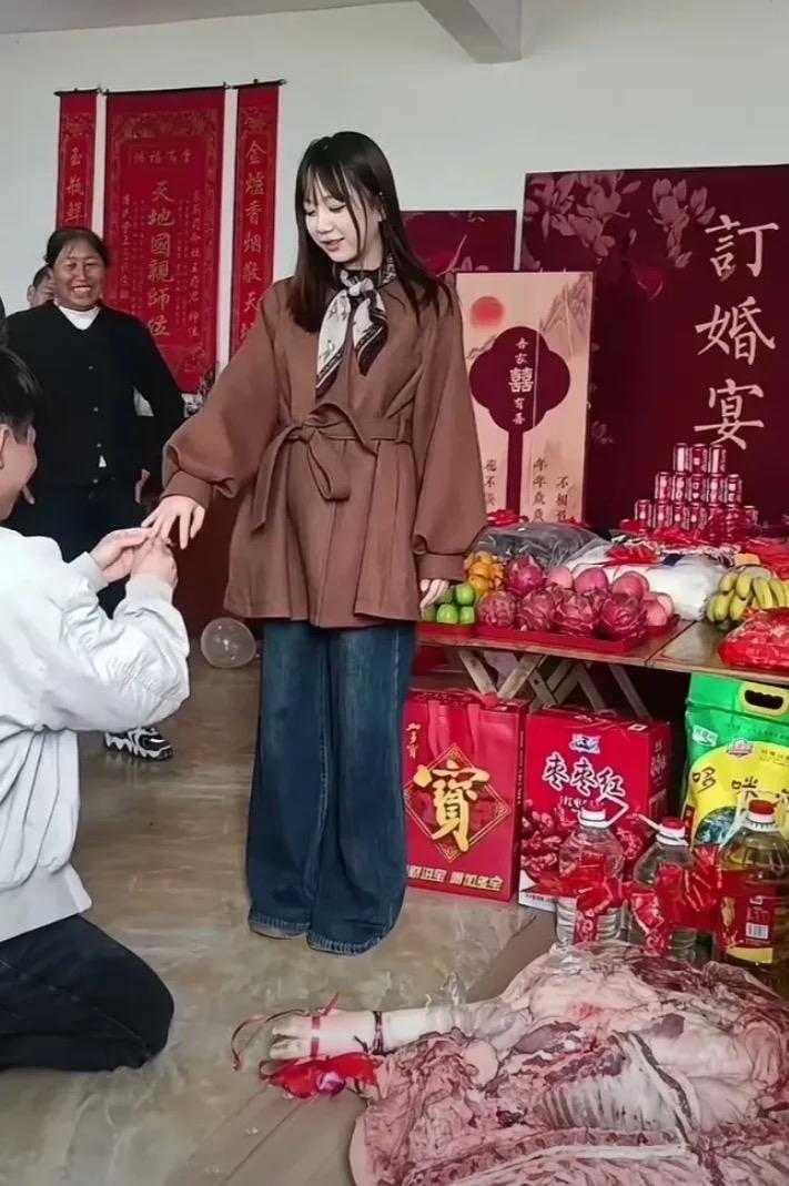 这应该是嫁给爱情的模样吧