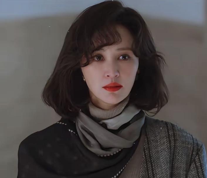 张歆艺的脸变化大吗？
电视剧《老舅》热播，张歆艺出场的时候，
她的脸比她前段时间