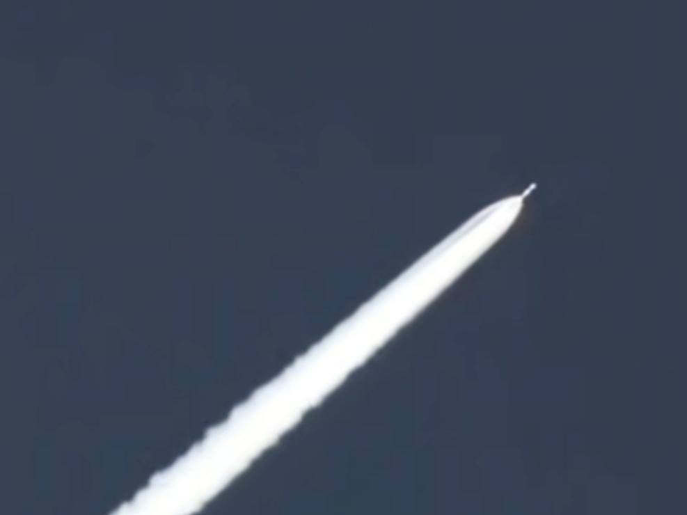 巴基斯坦成功试射新型国产反舰弹道导弹！
 4月16日，巴基斯坦海军在阿拉伯海成功