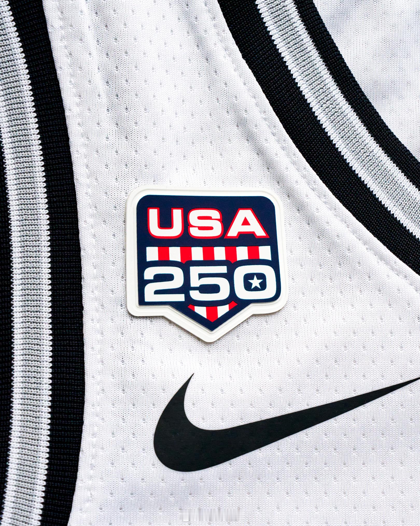 Topps宣布，今年总决赛球员都会佩戴一个USA 250（7月4日是美国建国25