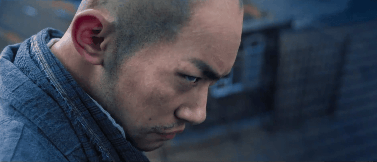 《酱园弄》预告片里，唯一没认出来的演员就是饰演宋瞎子的易烊千玺。

全员海报上没