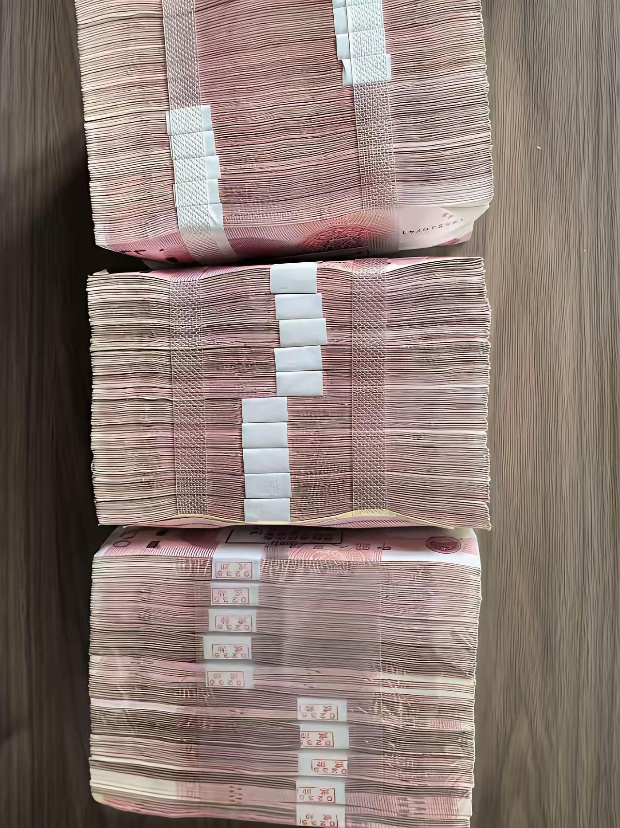 刚刚看了日本连续剧阿寅，奇怪这小子老了以后有没有退休金?