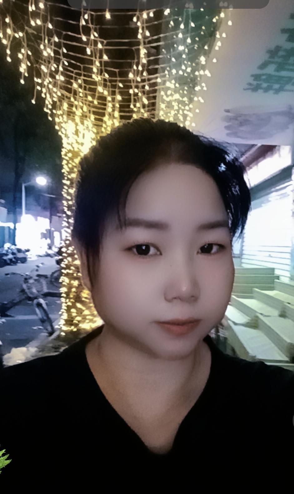 大家好，我是七姐，今天来这里上班，来的人有17个人，没想到退回去了10个，我也被