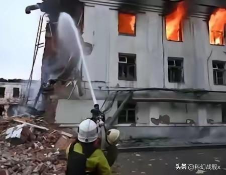 如果敢打乌克兰，那么我就炸莫斯科，如果中方收复台湾，那么我就炸北京”，这是特朗普