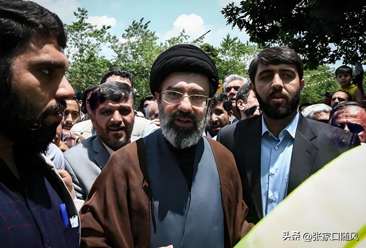 伊朗的一举一动都牵动世界，特朗普和以色列都说了，伊朗最高精神领袖，必须得经过他们