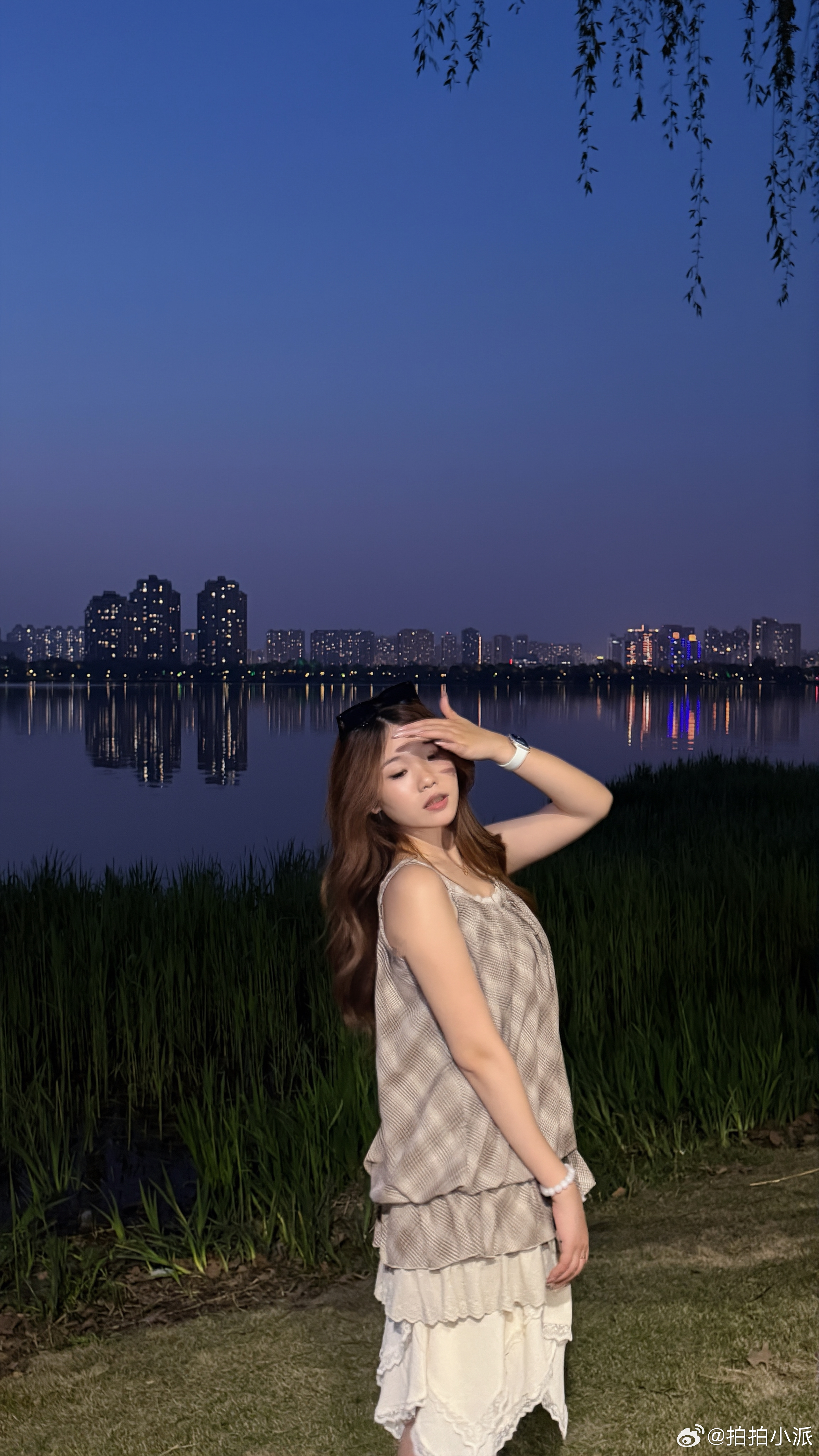 uu们今天都到工位上班了吗～感觉自己还没从假期里走出来，现在在工位上坐着还在回味