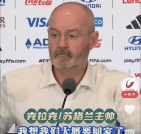 今天上午，当墨西哥由1-0到2-0领先捷克的消息，传到南非与韩国的比赛场时，对比