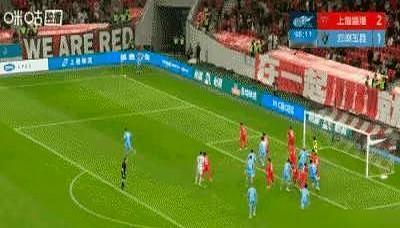 武磊这次真让人捏把汗！

中超上海海港对云南玉昆，34岁武磊替补上场，十几分钟三