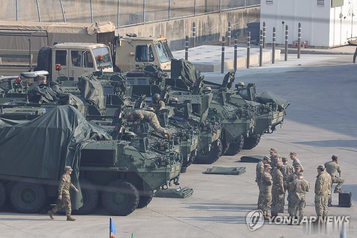 🚨  据《华尔街日报》援引未具名国防官员的话报道，川普政府正在考虑从韩国撤出约