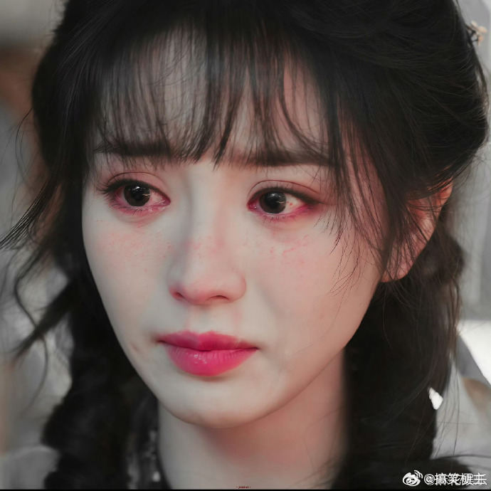 从静态图也能品出田曦薇的演技田曦薇你别演了我要碎了谁懂啊，田曦薇在《逐玉》里的演