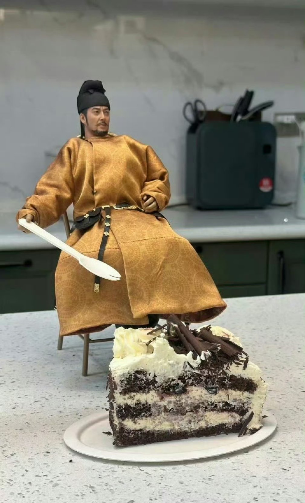 孩子为了吃蛋糕，理由越来越……（给李世民祝寿） 