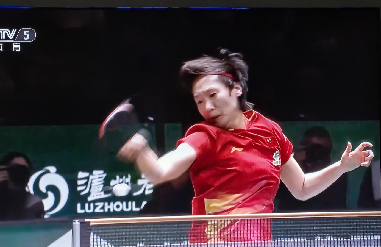 恭喜中国队打败日本队获乒乓球混合团体世界杯冠军。过瘾。[碰拳][碰拳][碰拳][