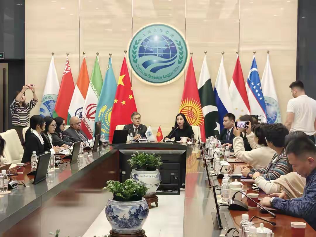 印度为何撤出在塔吉克斯坦的艾尼空军基地？对我国西部边境安全有什么影响？

印度能