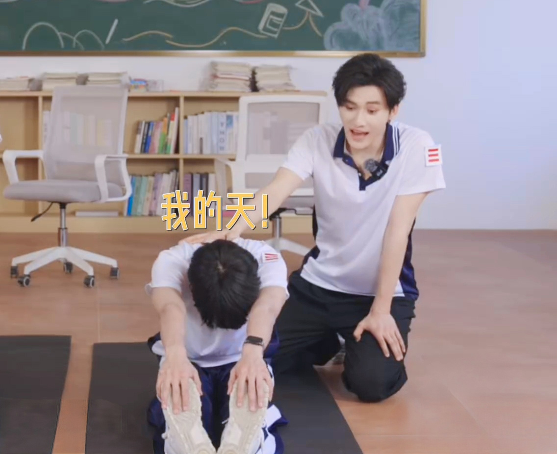 终于看着有趣点了！小苹果头也回归了🍎 ​​​