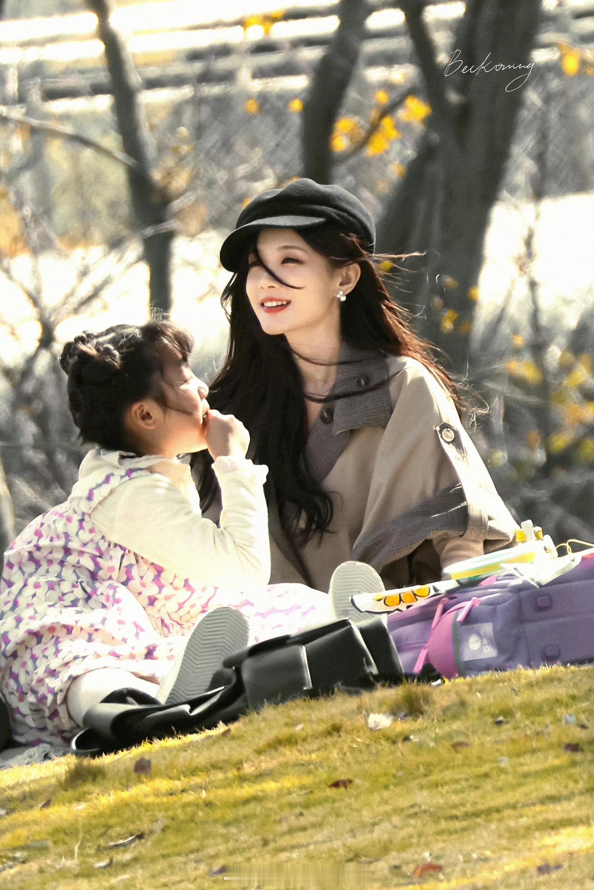 李一桐美人余新路透，隔着屏幕的幸福时刻🍂 