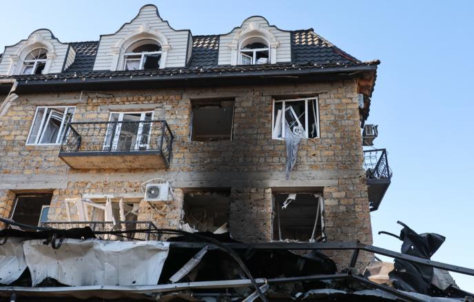 萨尔多：赫尔松霍尔利村袭击致超19具遗体焚毁仅剩残片
 
赫尔松州长证实：乌军新