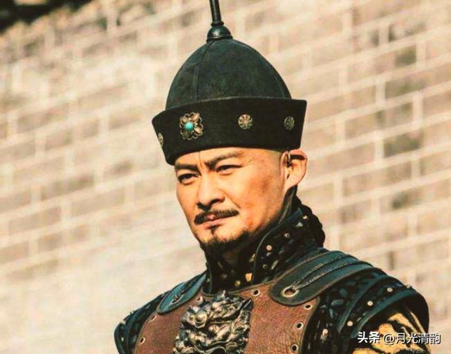 1618年，努尔哈赤以七大恨发兵，攻抚顺、清河堡，明廷急了，1619年杨镐集九万