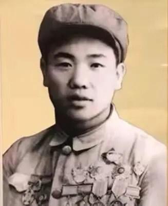 1950年，38军排长郭忠田无视上级命令，放弃驻守主峰，放走了美军 50 多辆坦