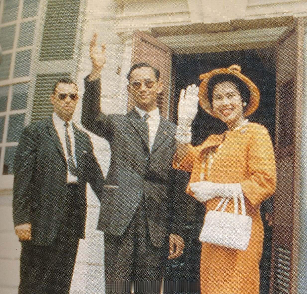 王室王室泰国王室暹罗往事 老照片：1960年6月29日，九世红唇姐参观阿美莉卡国