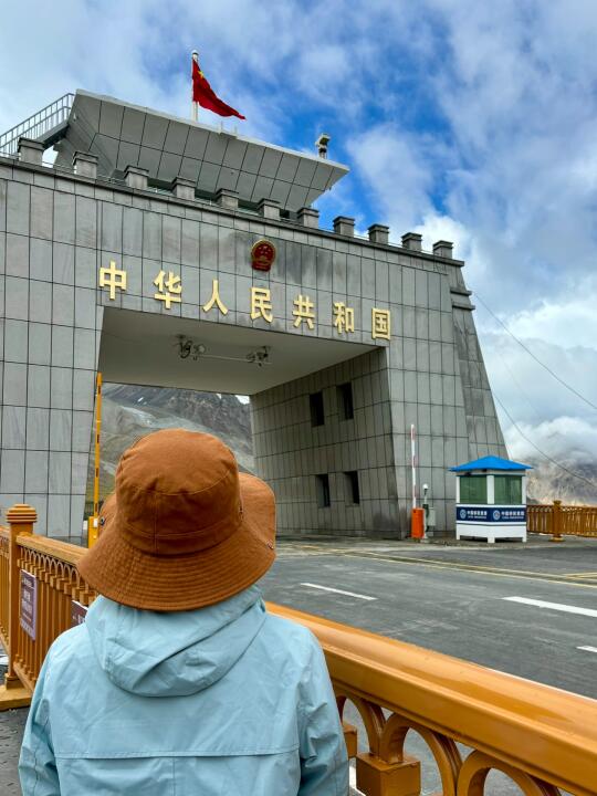 红其拉甫 📍10年未开放的国门被我赶上了！
