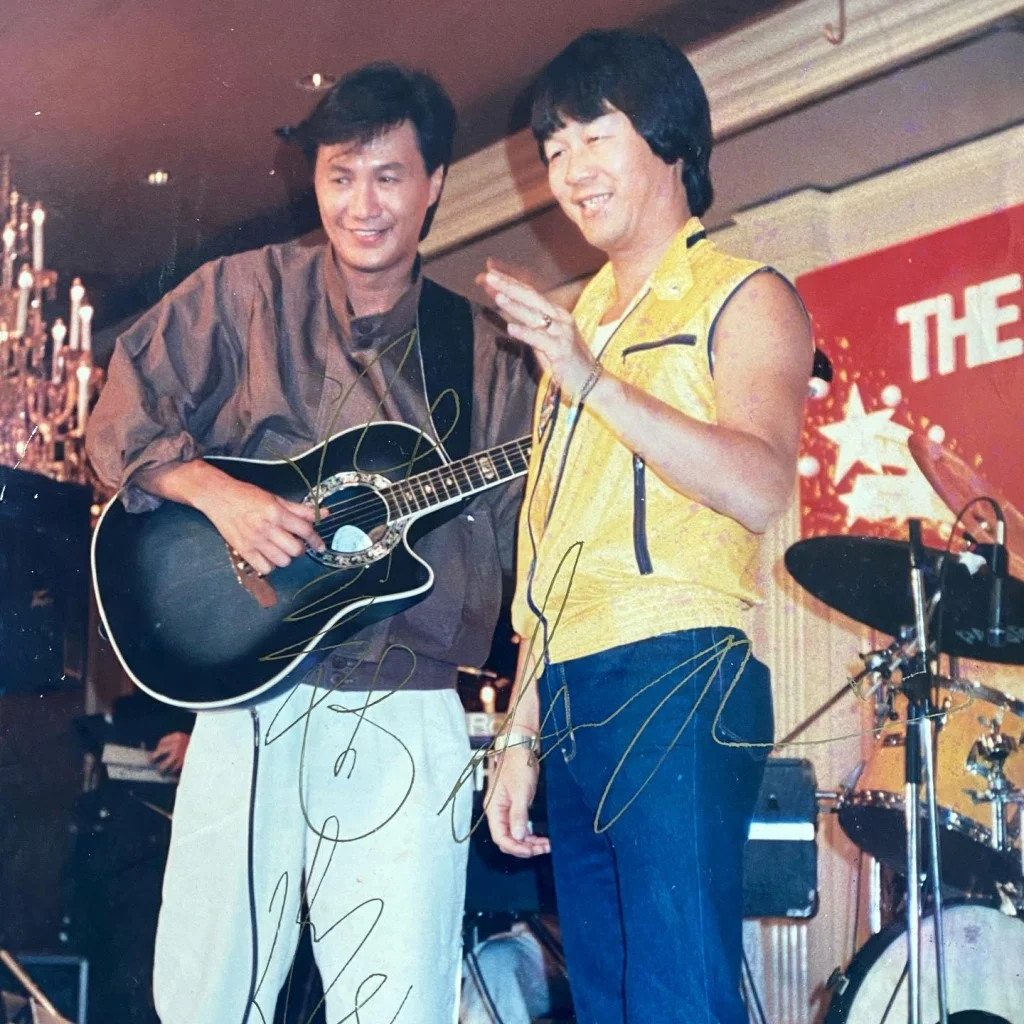 许冠杰悼念哥哥许冠英！13年难抚兄弟思念情