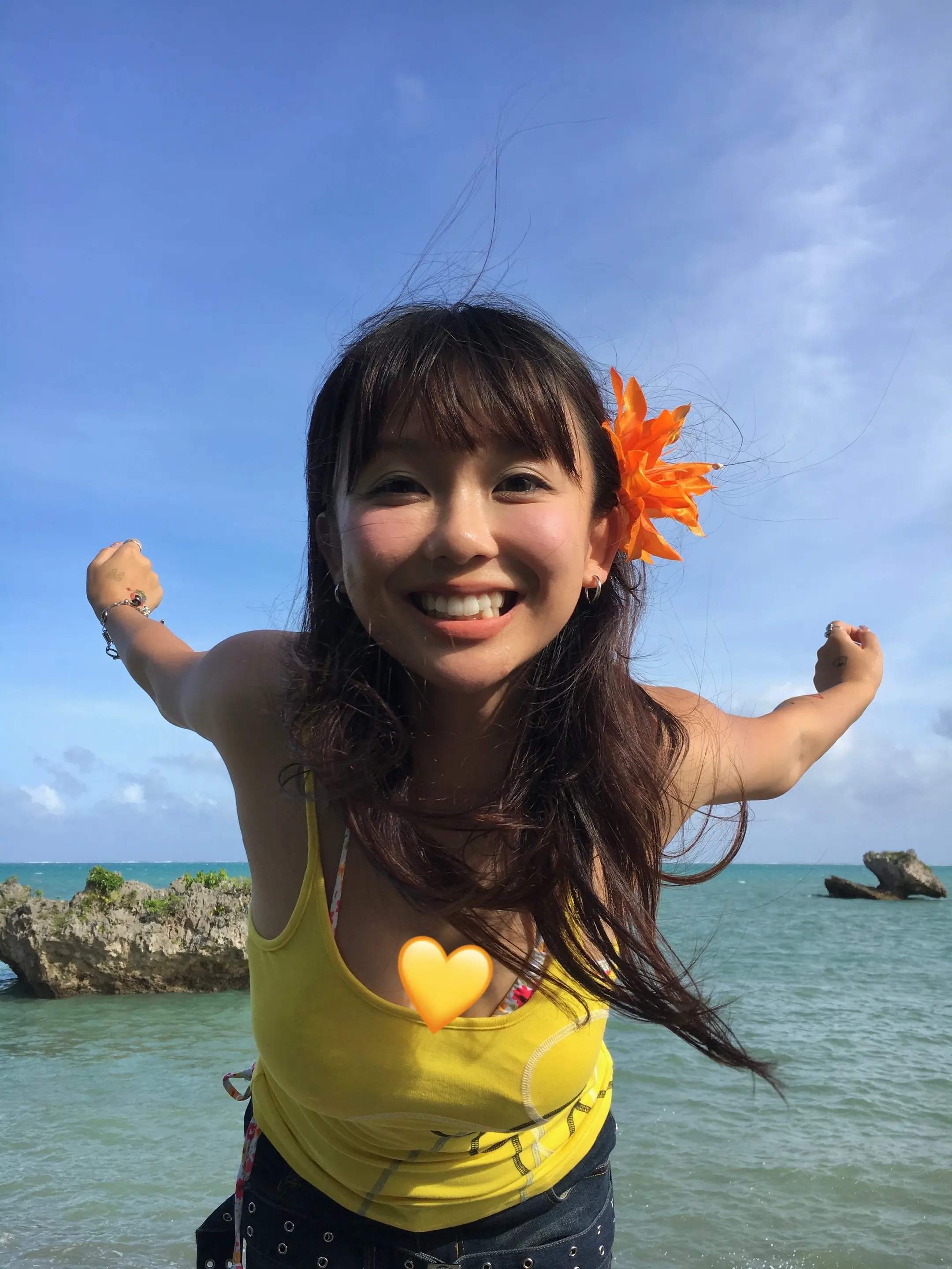 Summer time 🍋。以前看日剧就特别想来冲绳过一次暑假，总觉...