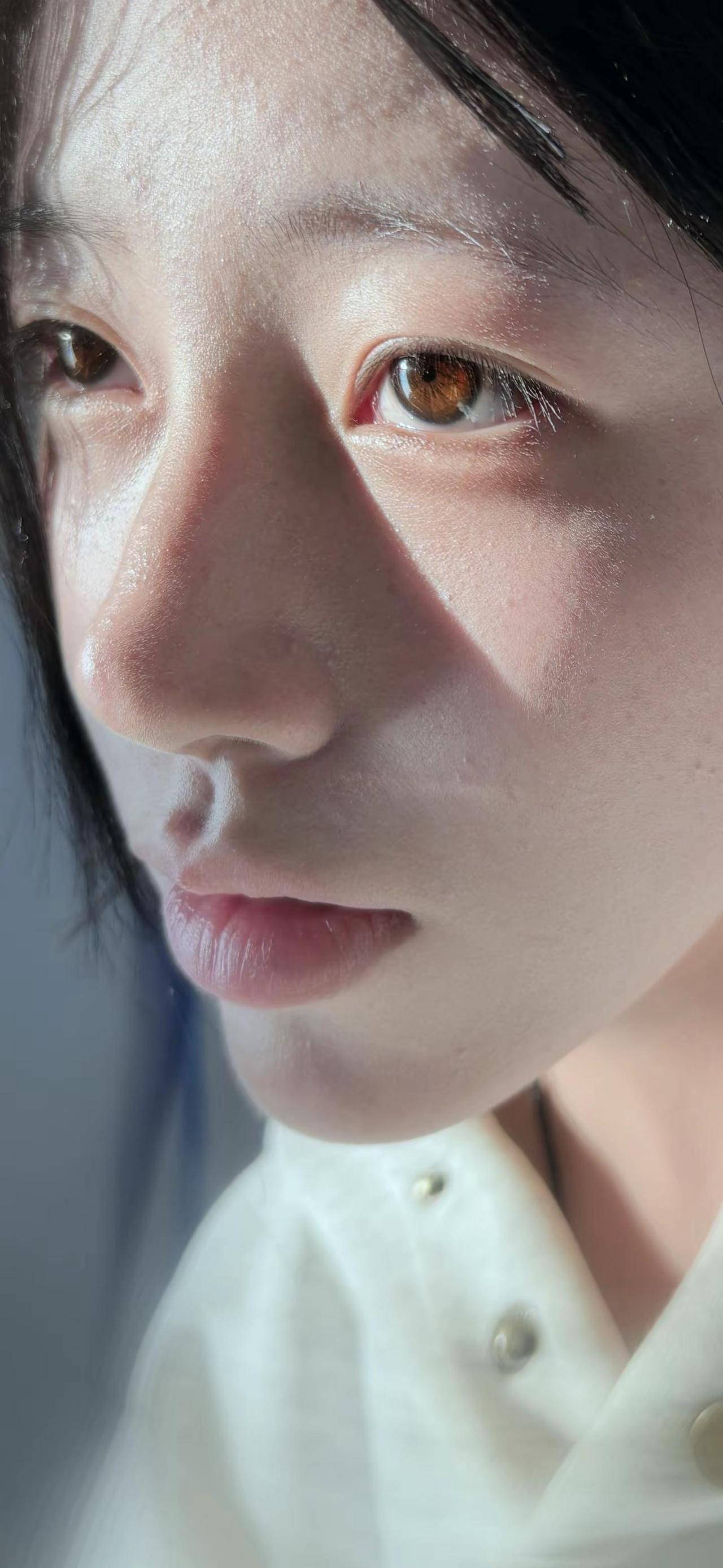 沉迷在你清澈的眼睛 是途径最难忘的风景.