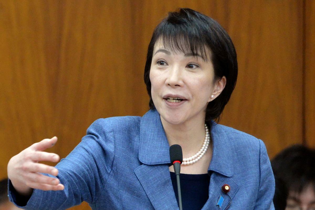 高市早苗这回是真要动人事了，日本政坛这点家长里短又有看头了。她最近和麻生太郎见面