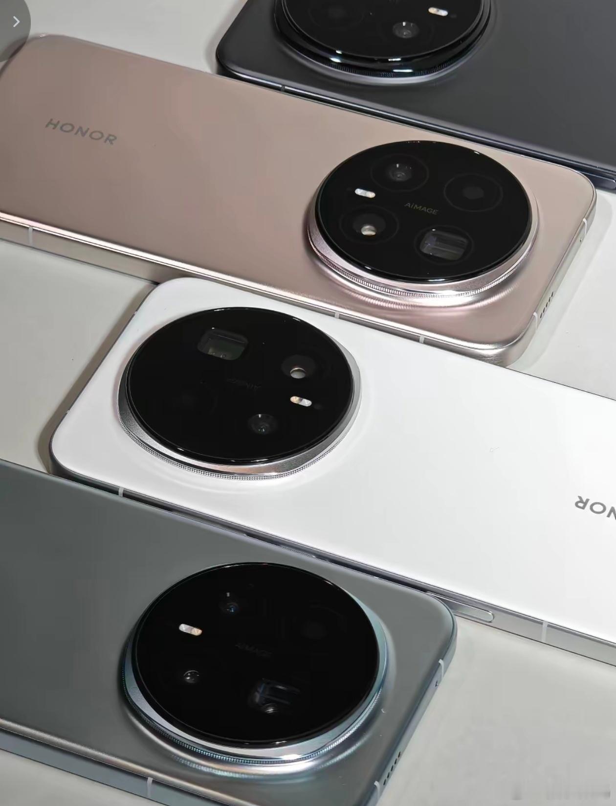 我靠苹果的厚度将再次增加，这哪是手机啊，感觉拿着一块小板砖在手上，要我说真不如荣