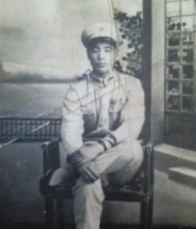1944年，八路军干部陈克被俘，敌人打算把他押到刑场杀害，可行刑当天，一个汉奸抓