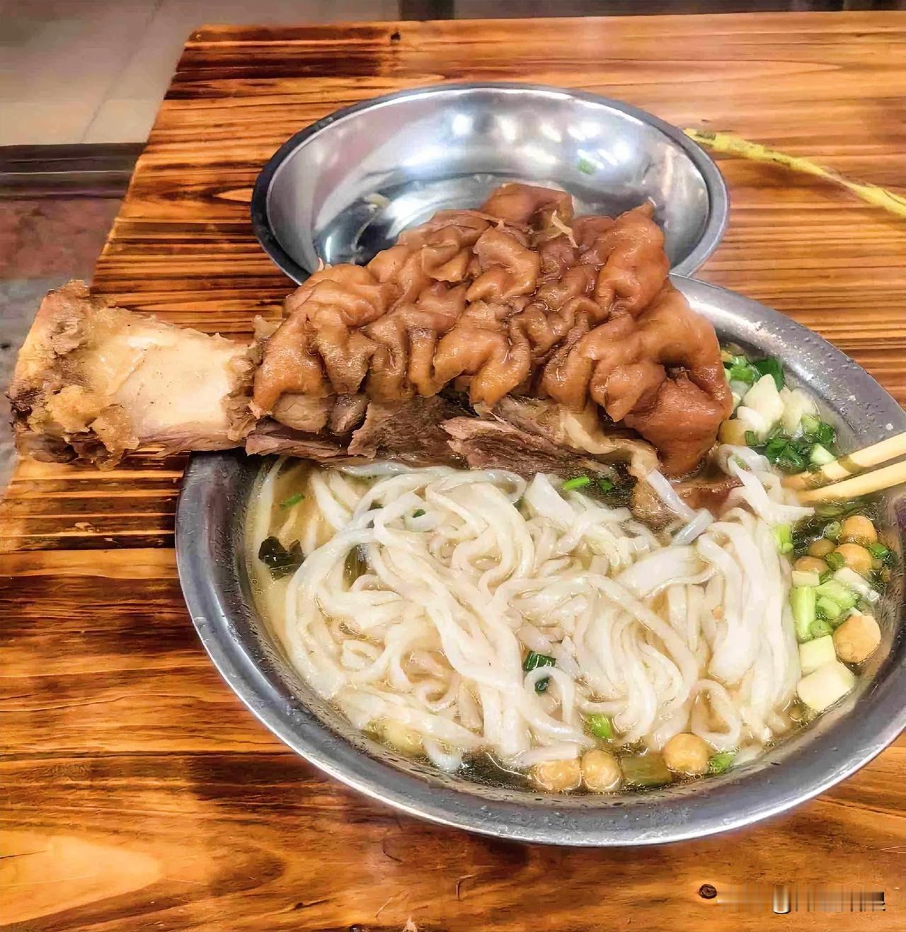 我的今日状态：😁轻松愉快
我这里的天气：☀️晴天
今日状态轻松愉快，天气也是超