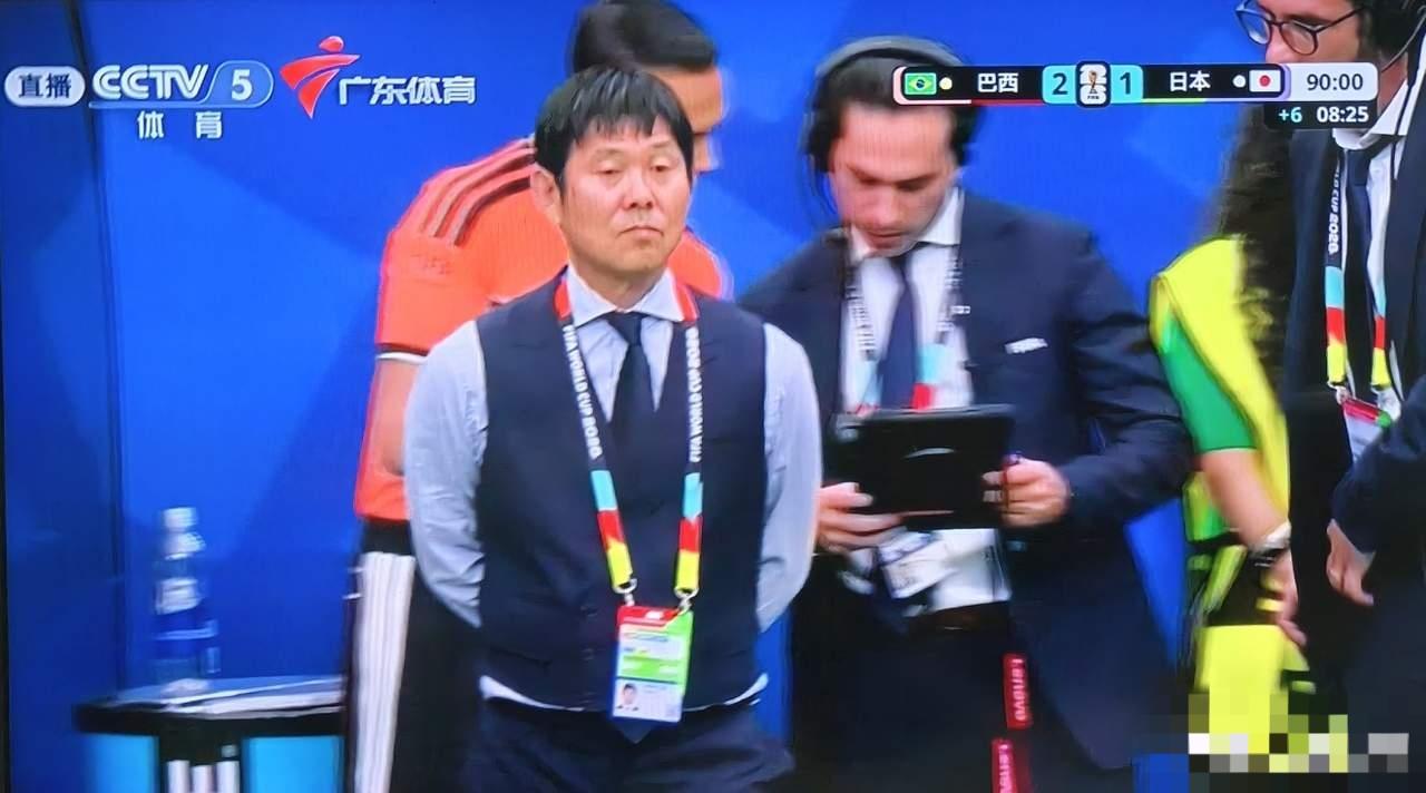 现在看来，日本队上半场还不如0：1落后。因为这支日本队韧性比较强，往往落后时，能