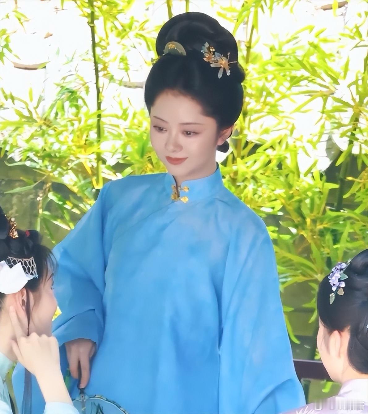 兰香如故还是太会整花活了🥳，你看这有这么多男明星都在为她打 call，谭松韵的