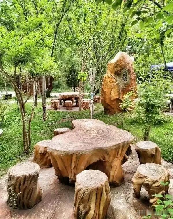 特别想吃兰州烩菜，
就是有大白菜粉条丸子的那种。
记得我怀二宝时候就特别想吃，